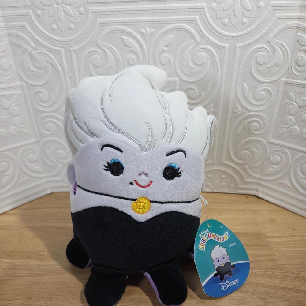 Disney Ursula Squishmallows